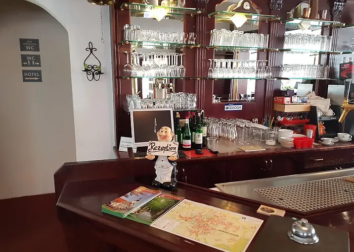 Hotel-cafe Am Rathaus Hotell